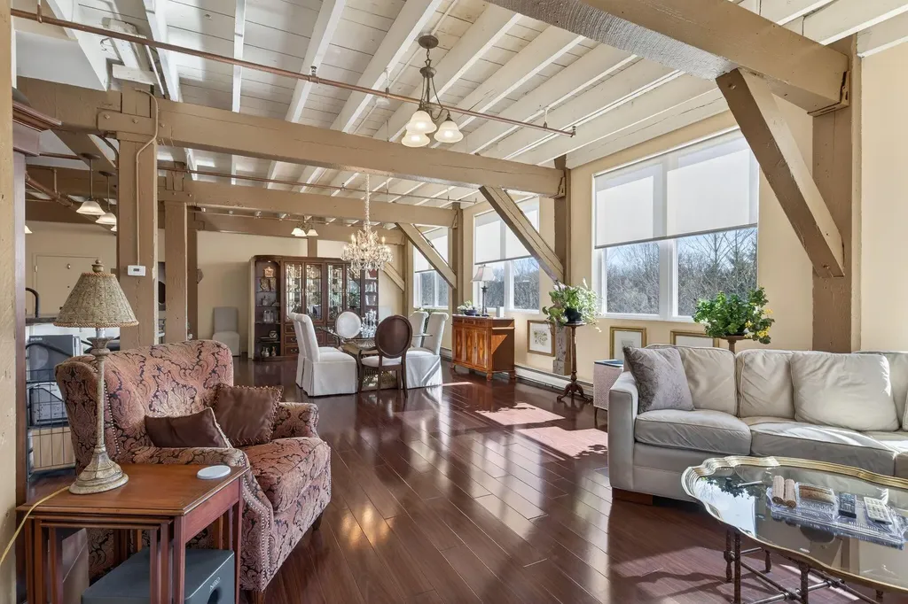 18 Park Street Saco ME 04072