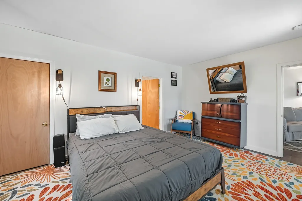 8 Jordan Lane West Gardiner ME 04345