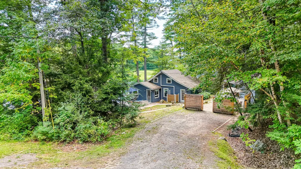 8 Jordan Lane West Gardiner ME 04345