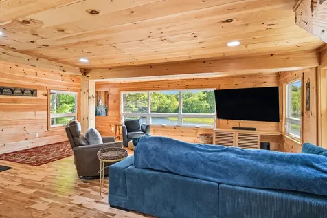 8 Jordan Lane West Gardiner ME 04345