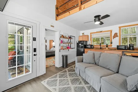 8 Jordan Lane West Gardiner ME 04345
