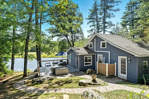 8 Jordan Lane West Gardiner ME 04345