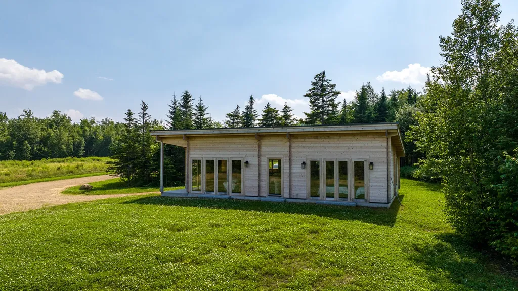 0 Farm's Edge Road Temple ME 04984