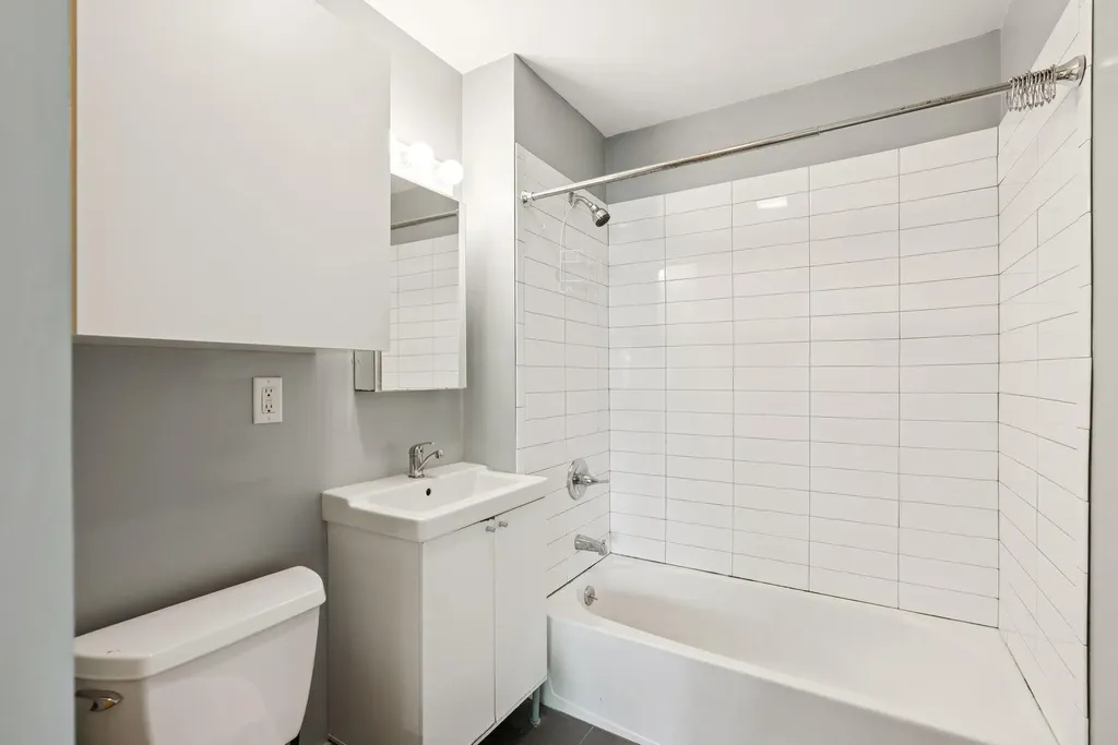 28 Saint George Street Portland ME 04103