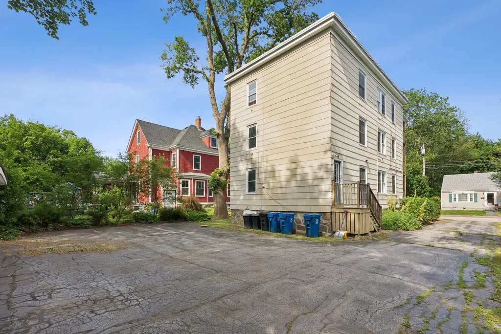 28 Saint George Street Portland ME 04103