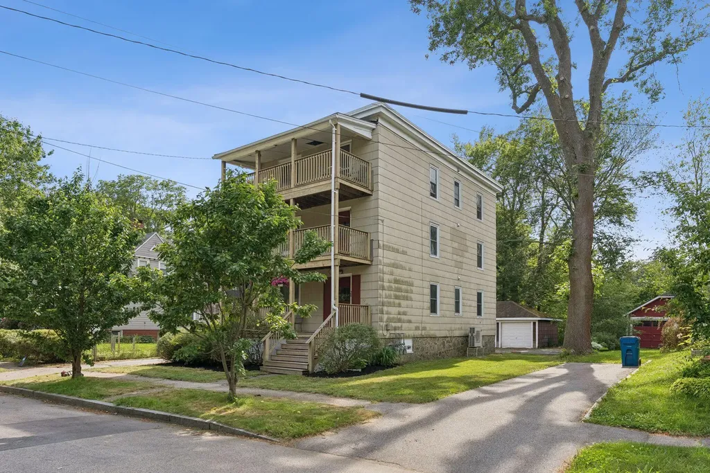 28 Saint George Street Portland ME 04103