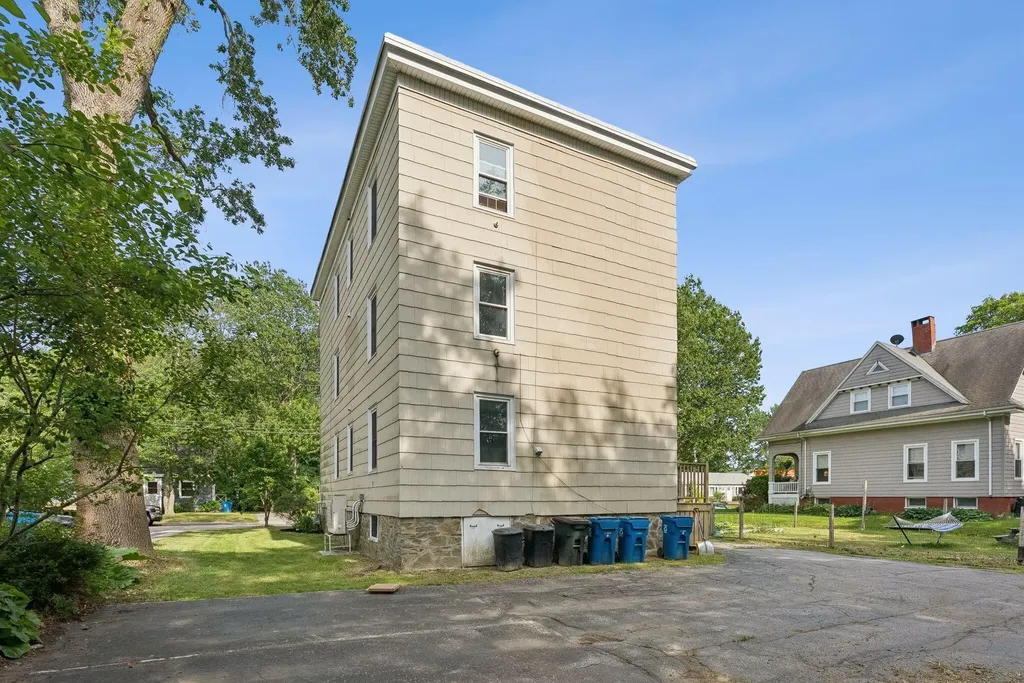 28 Saint George Street Portland ME 04103