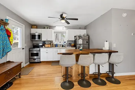 414 Litchfield Road Farmingdale ME 04344