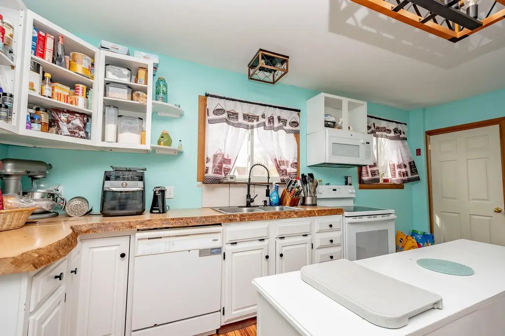 45 2nd Street Milo ME 04463