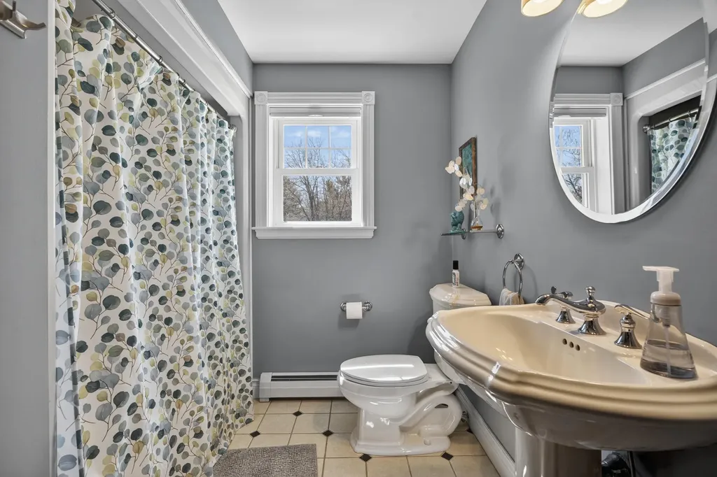 19 Snowberry Drive Scarborough ME 04074