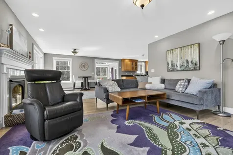 19 Snowberry Drive Scarborough ME 04074