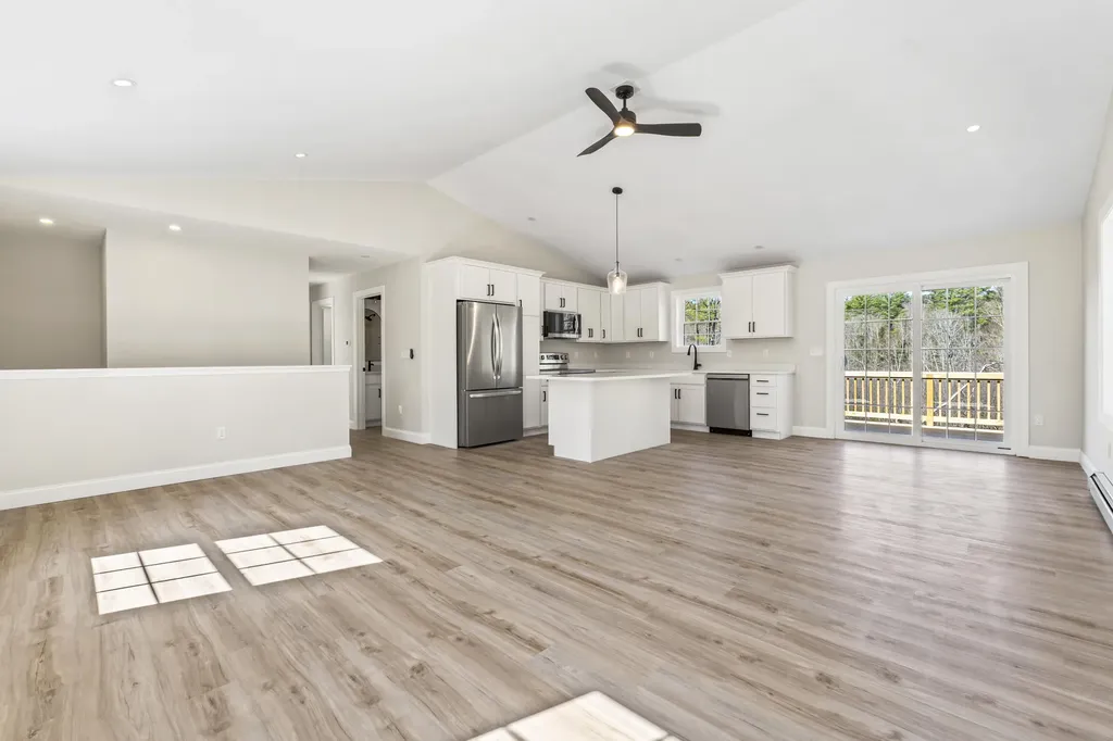 18 Haven Road Windham ME 04062