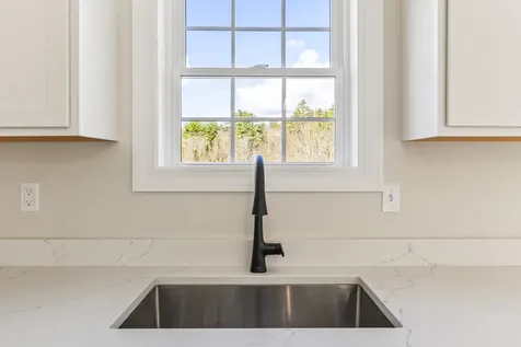 18 Haven Road Windham ME 04062