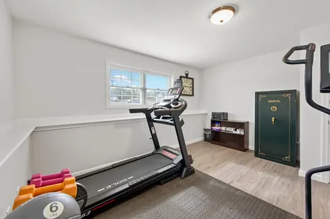 43 Boxwood Lane Hermon ME 04401