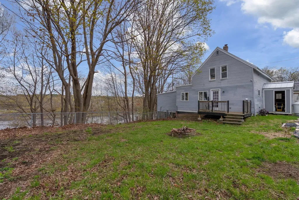 3 York Street Augusta ME 04330