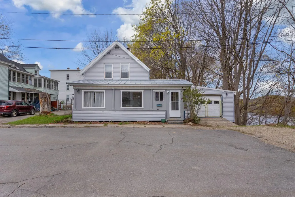 3 York Street Augusta ME 04330