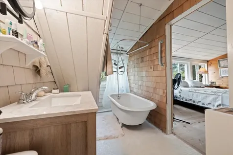 1548 46 Bucksport ME 04416