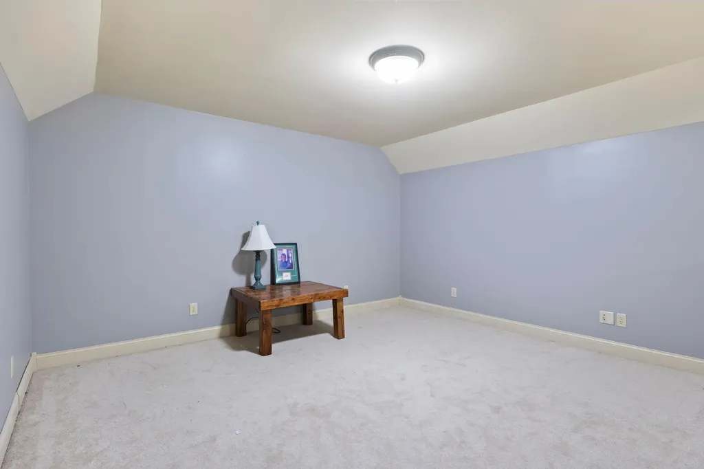 21 Richards Way Saco ME 04072