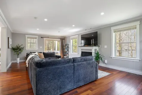 21 Richards Way Saco ME 04072