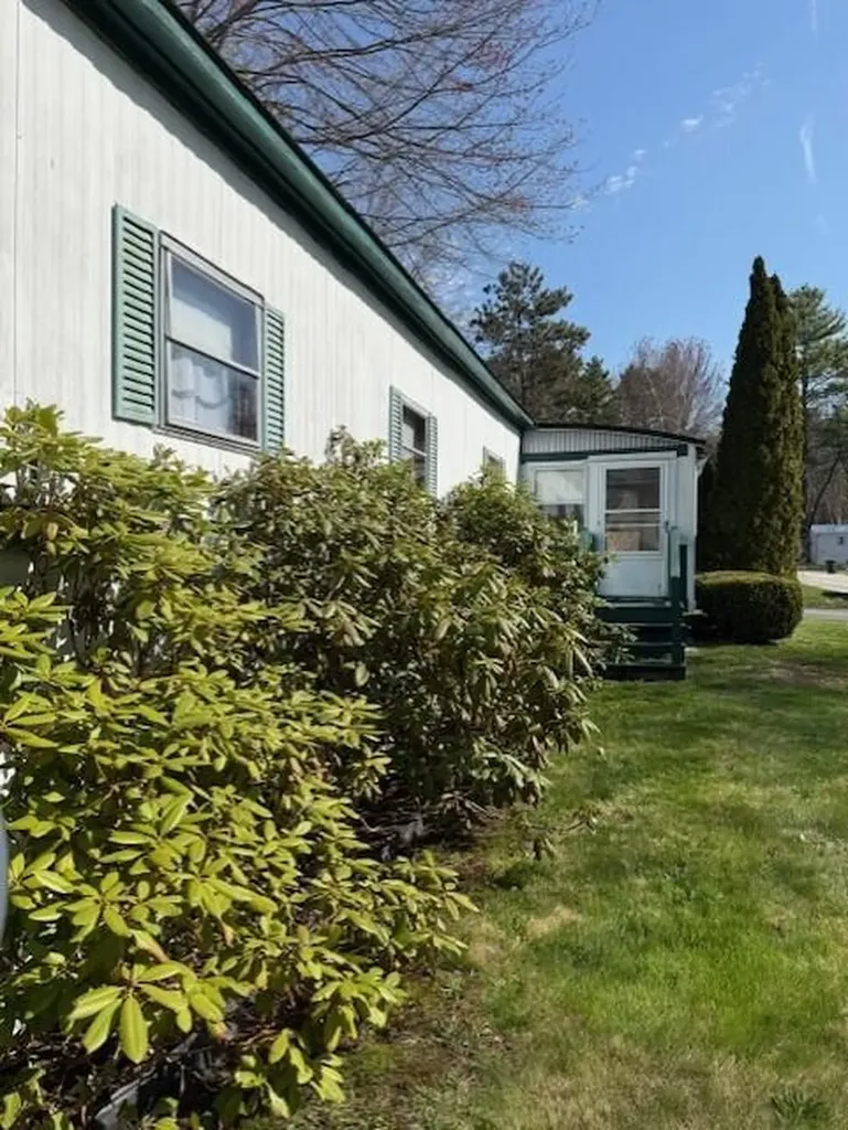 13 Gallant Drive Saco ME 04072