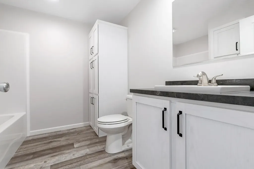 16 Colony Way Kittery ME 03904