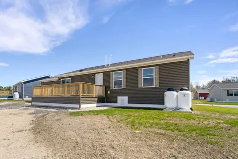 16 Colony Way Kittery ME 03904