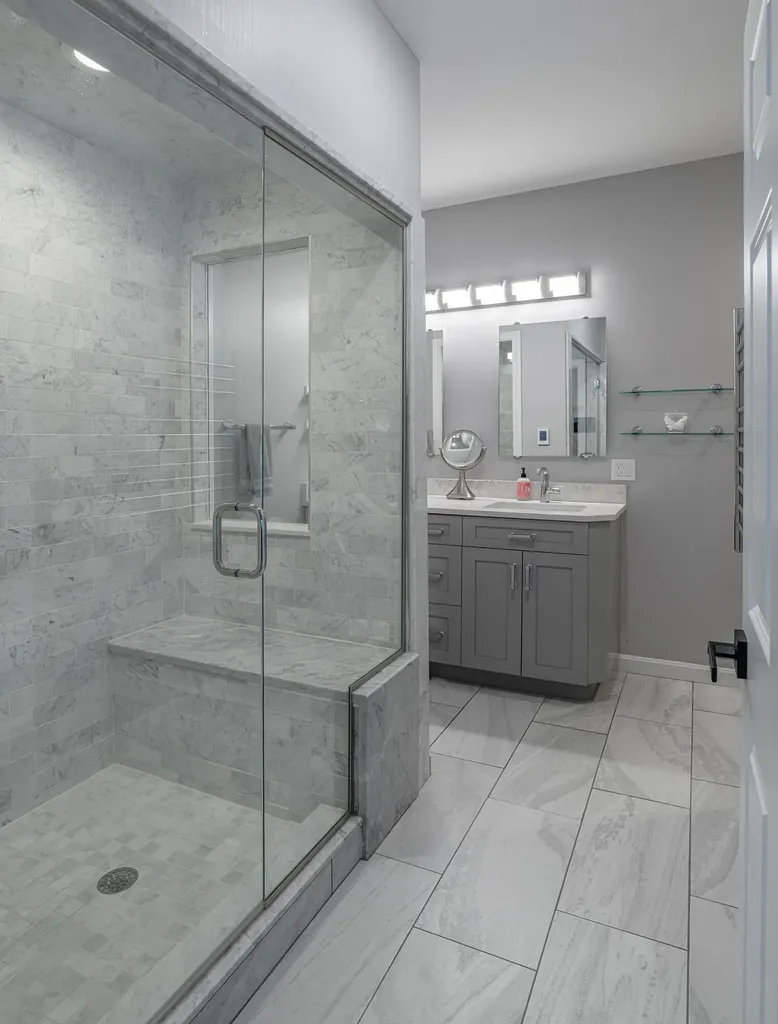 12 Bayview Drive Raymond ME 04071