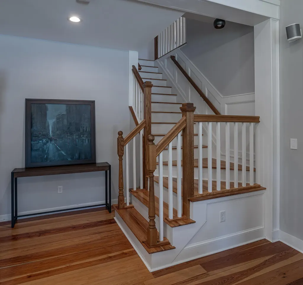 12 Bayview Drive Raymond ME 04071