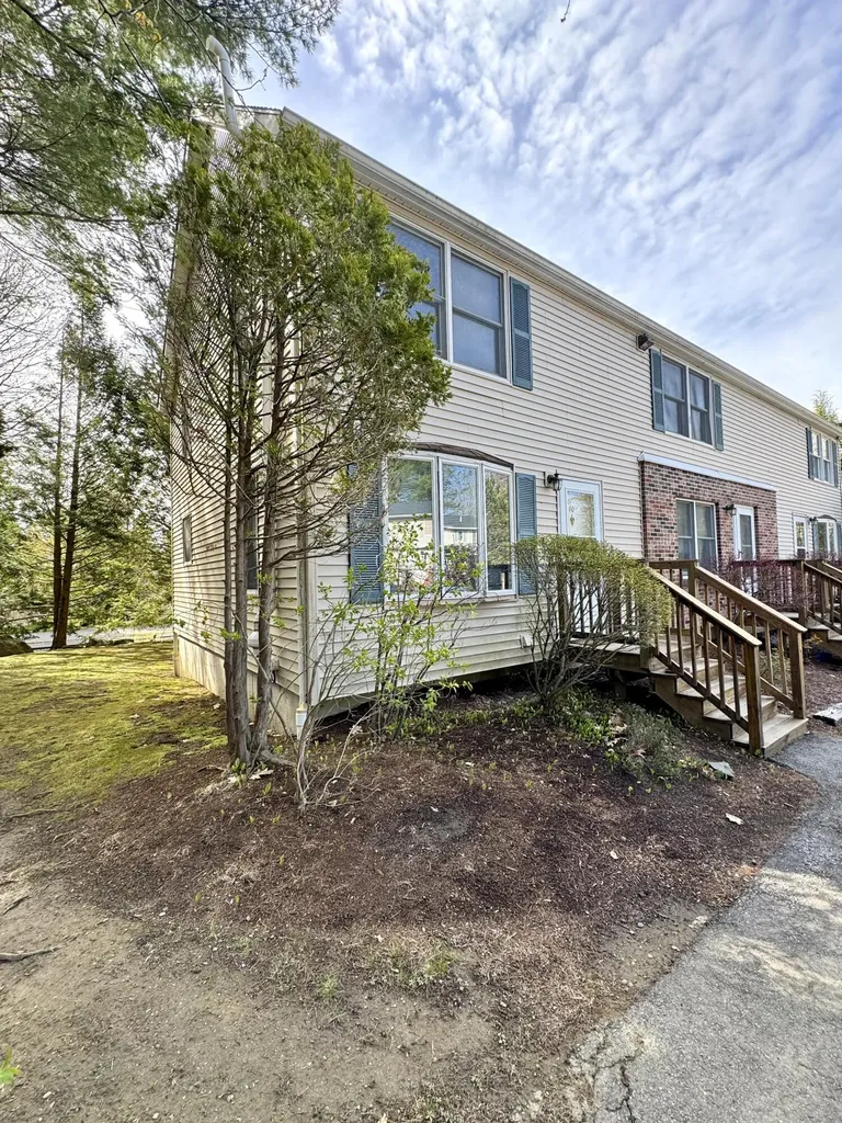 5 Colburn Drive Orono ME 04473