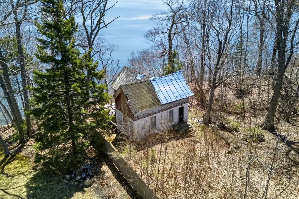68 Old Dunning Road Harpswell ME 04079