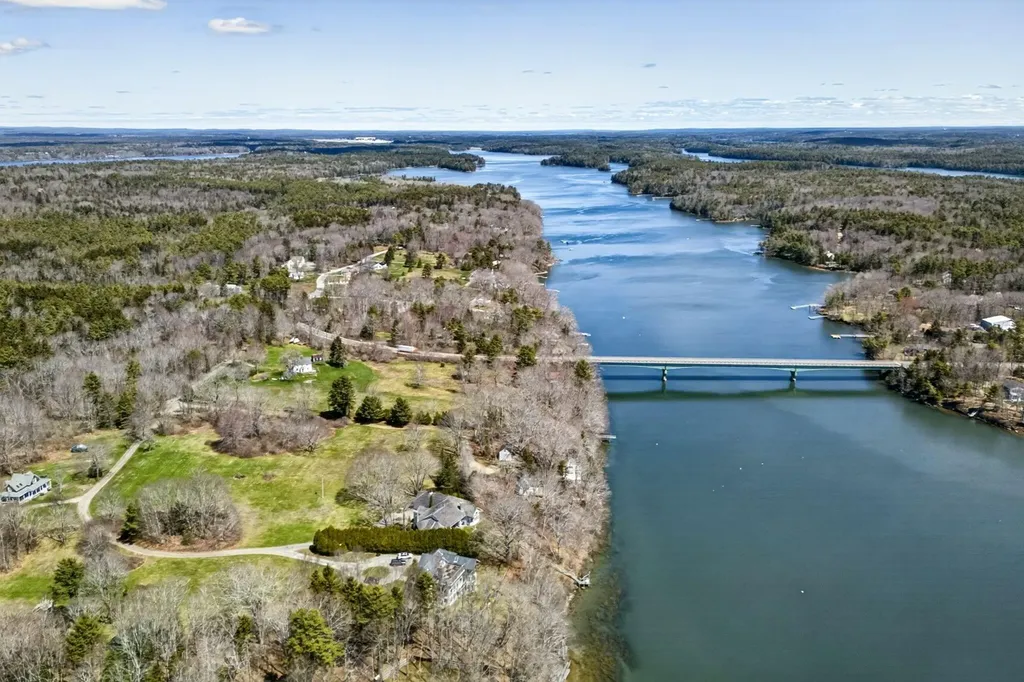 68 Old Dunning Road Harpswell ME 04079