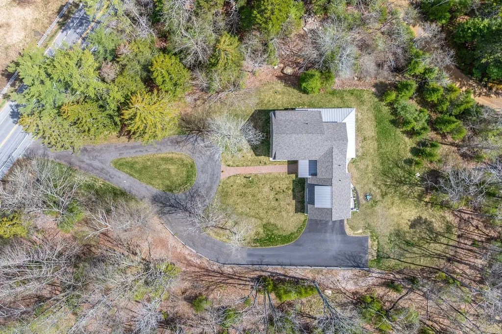 124 Flying Point Road Freeport ME 04032