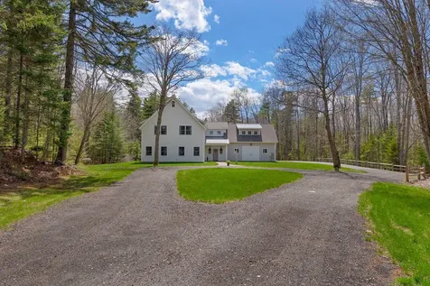 124 Flying Point Road Freeport ME 04032