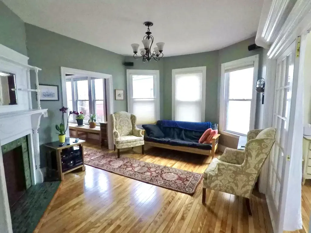 142 Sherman Street Portland ME 04101