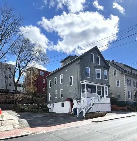 142 Sherman Street Portland ME 04101