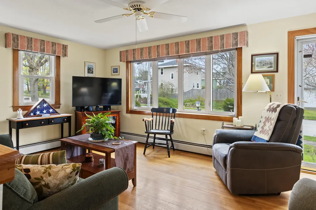 247 Maine Avenue Portland ME 04103