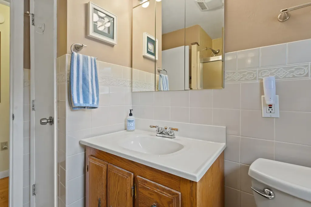 247 Maine Avenue Portland ME 04103