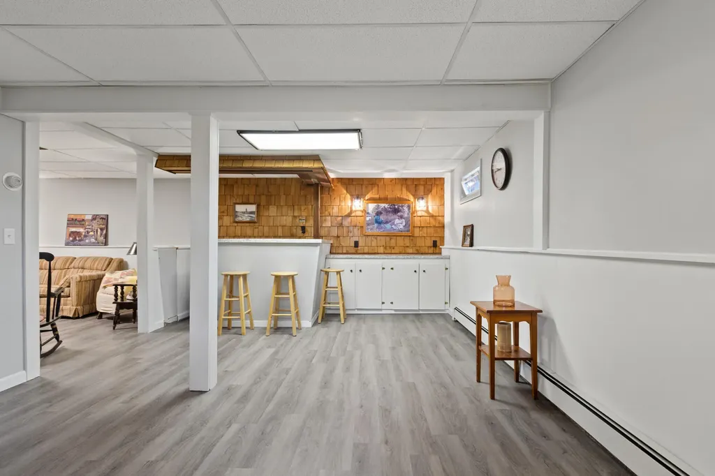 247 Maine Avenue Portland ME 04103