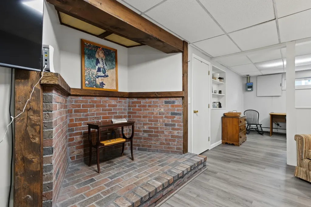 247 Maine Avenue Portland ME 04103