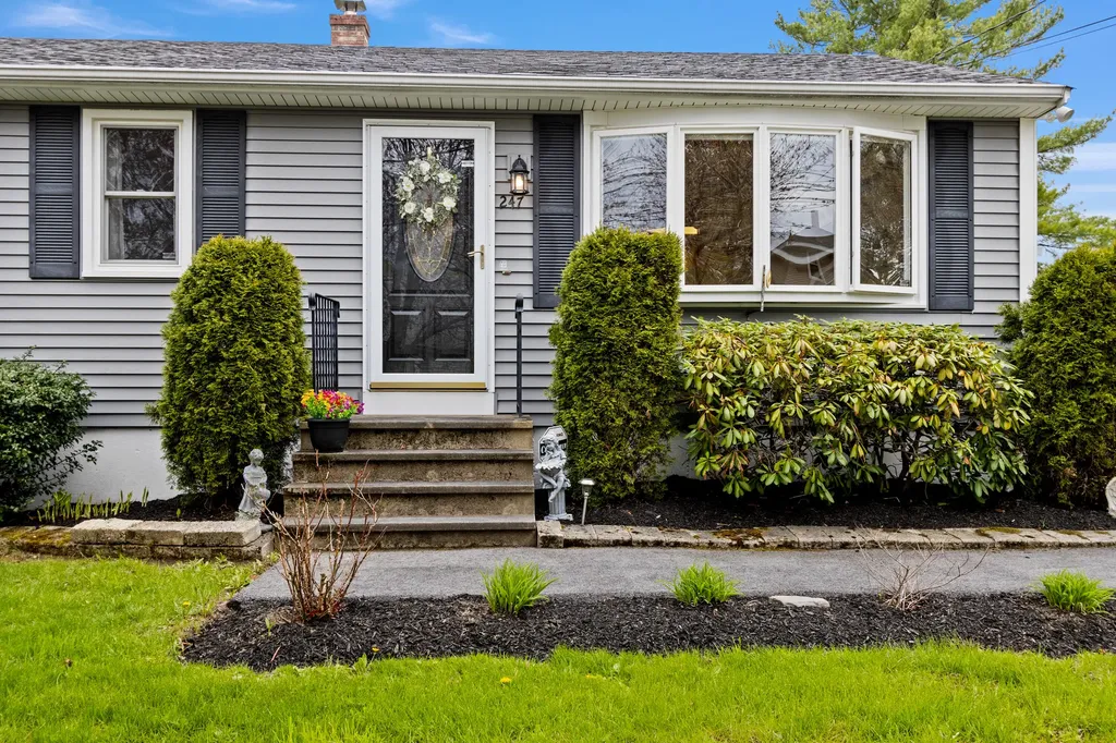 247 Maine Avenue Portland ME 04103