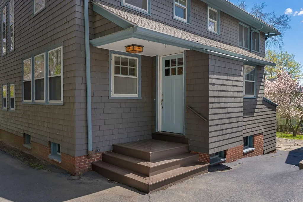 160 Craigie Street Portland ME 04102