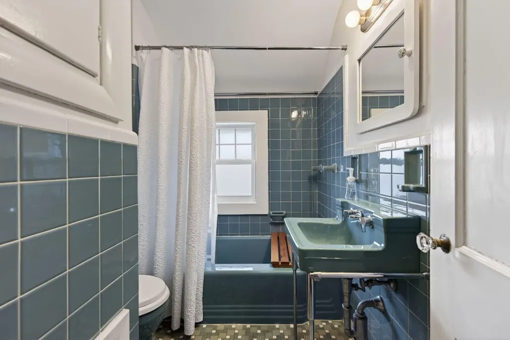 160 Craigie Street Portland ME 04102