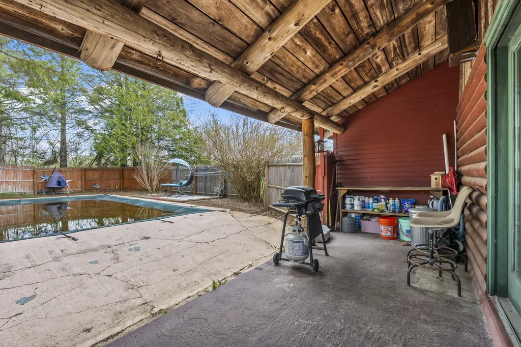 8 Bickford Drive Fairfield ME 04937