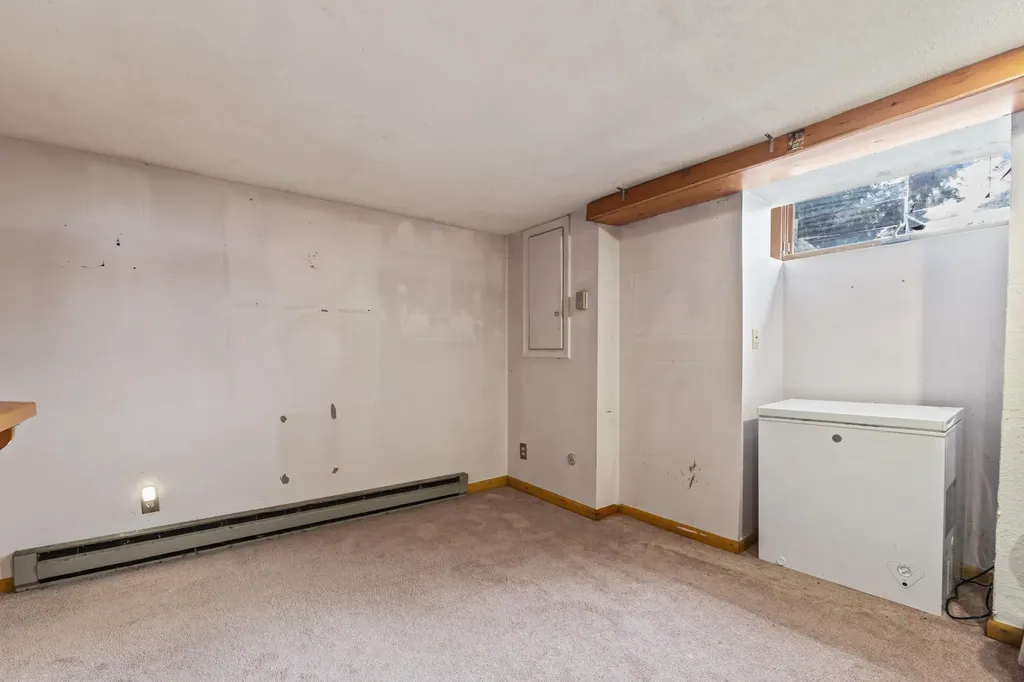 8 Bickford Drive Fairfield ME 04937