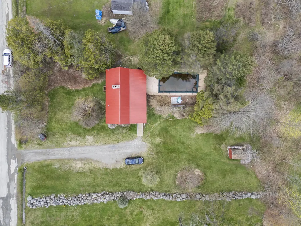 8 Bickford Drive Fairfield ME 04937
