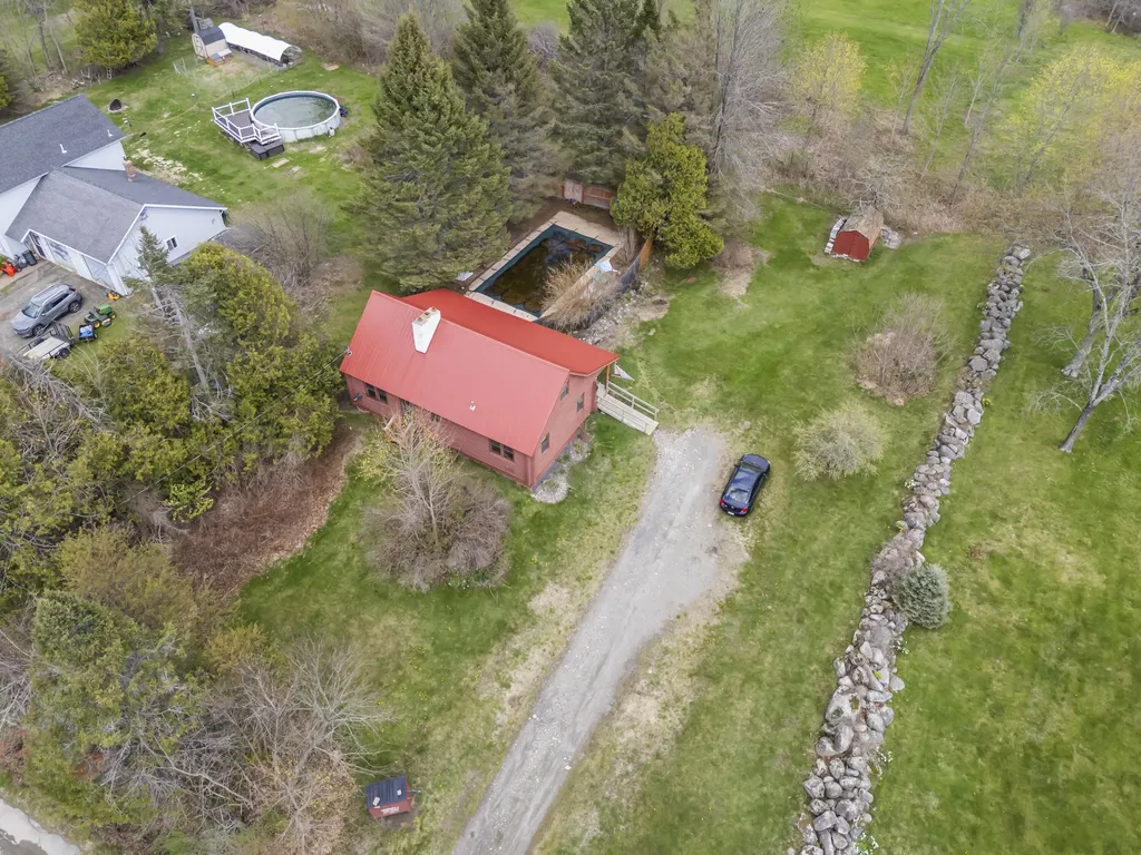 8 Bickford Drive Fairfield ME 04937