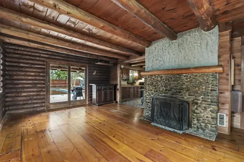 8 Bickford Drive Fairfield ME 04937