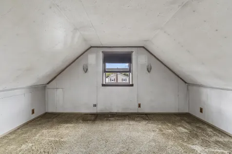 8 Bickford Drive Fairfield ME 04937