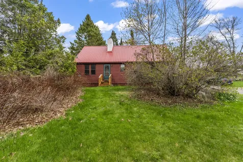 8 Bickford Drive Fairfield ME 04937