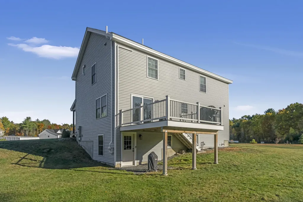 54 Magnolia Lane Wells ME 04090